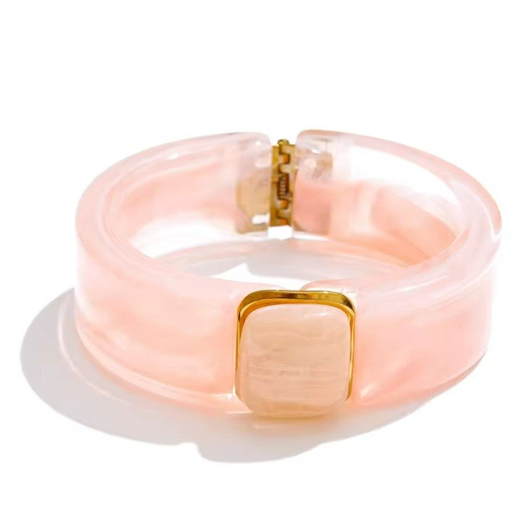 Acrylic Clasp Bangle